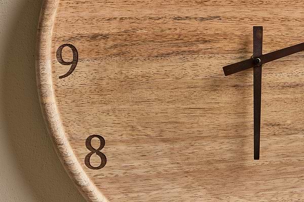 Som Mango Wood Clock - Natural-DECORATIVE ACCESSORIES-Nkuku
