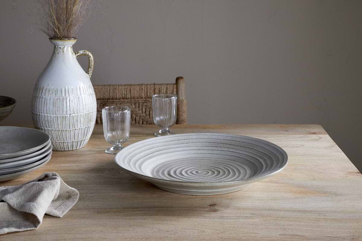 Valinha Earthenware Round Platter - Grey-SERVEWARE-Nkuku