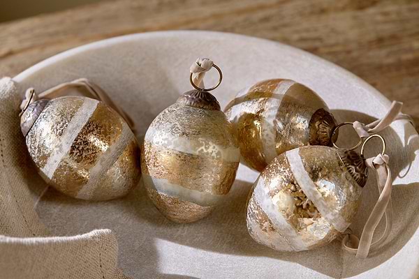 Viti Baubles - Gold (Set of 4)-CHRISTMAS DECORATIONS-Nkuku