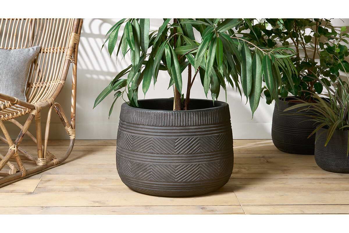 Zadie Terracotta Planter - Grey - Large-VASES & PLANTERS-Nkuku