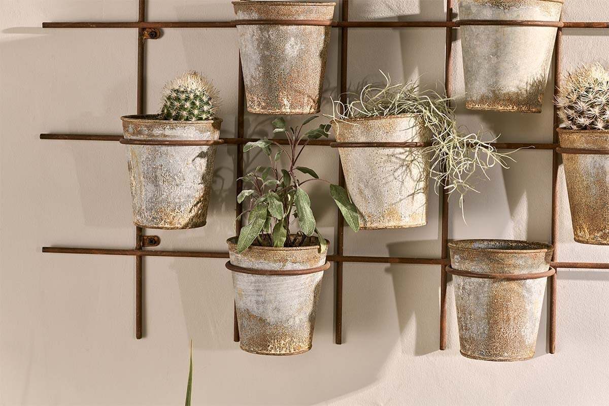 Abari Wall Hung Planter