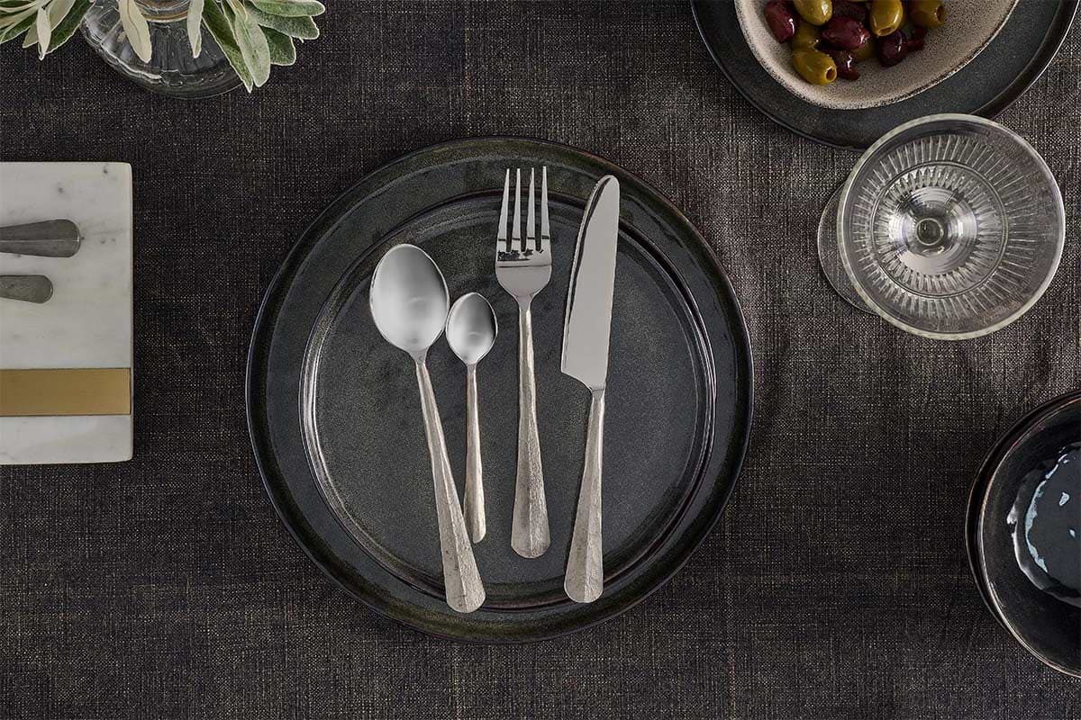 Osko Cutlery Set - Brushed Silver (Set of 16)-SERVEWARE-Nkuku