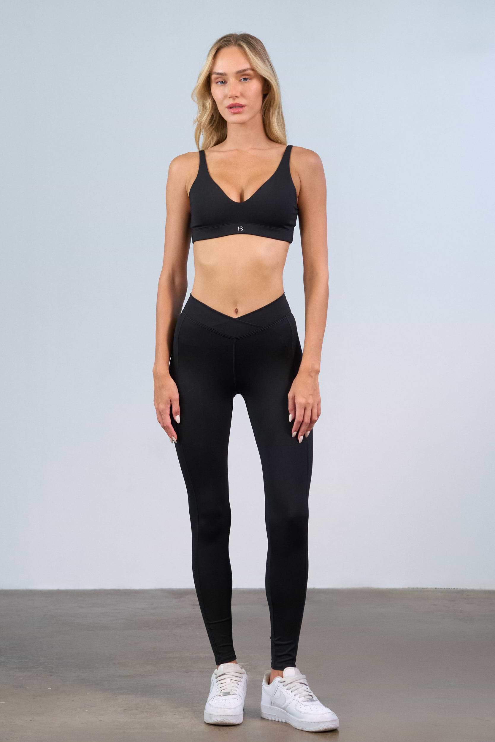 טייץ מחטב RHEA BLACK - LEGGING