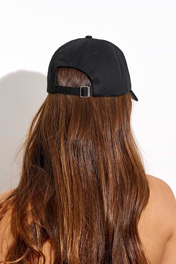 B- HAT BLACK