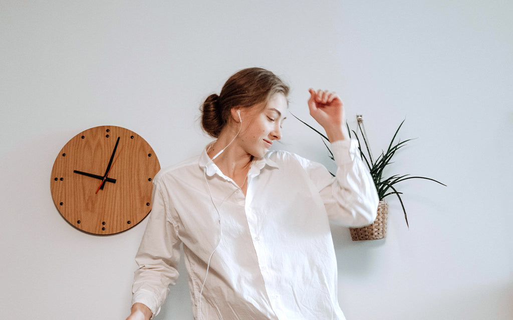 Girl listen to music