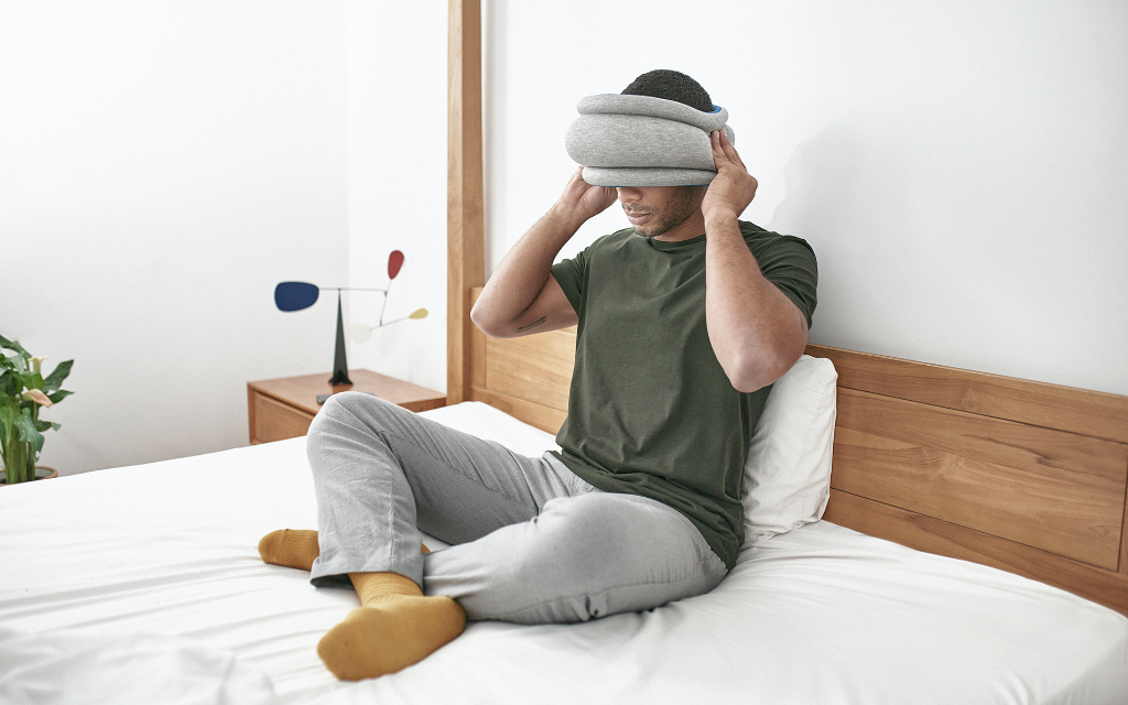 Light Versatile Pillow