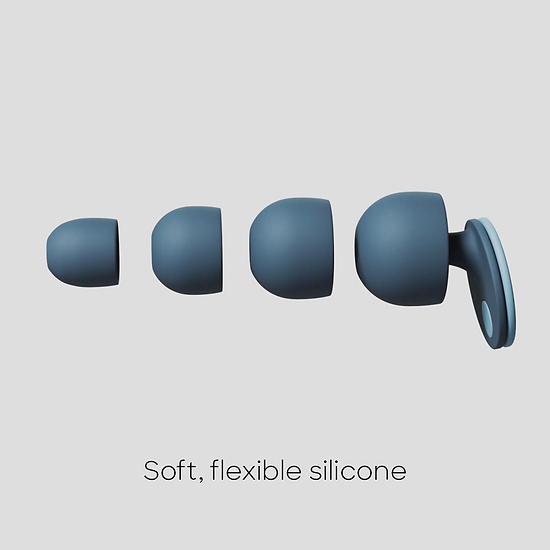 Video showing the Orbit Earplugs silicone tips in different sizes (XS, S, M, L), adapting to all ear sizes.