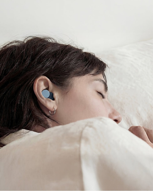Silicone vs Foam Earplugs for Sleep: Which Is Better for Side Sleepers? - Ostrichpillow