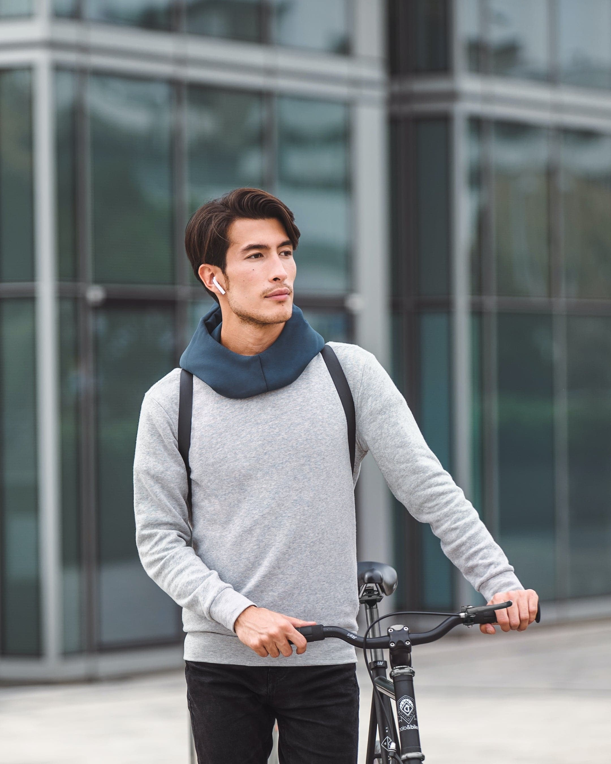 Hood - Ostrichpillow