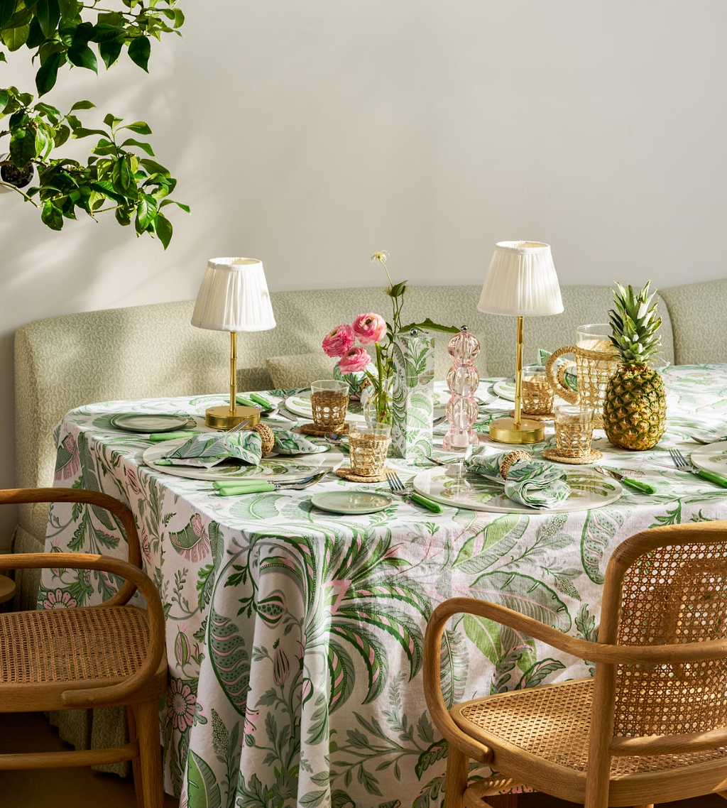 Addison Ross: A Guide To Palm Beach