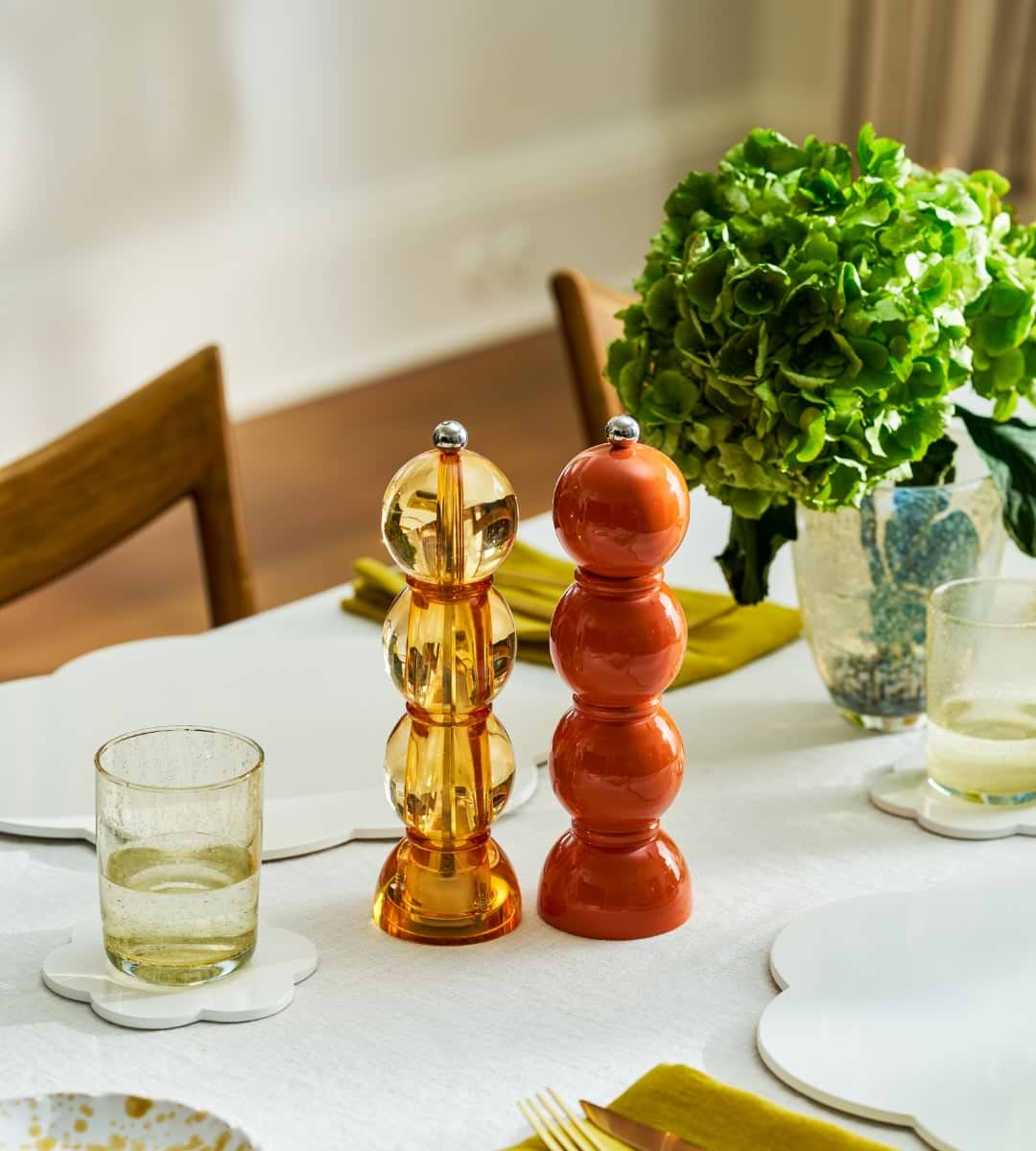 Bobbin Salt & Pepper Mills
