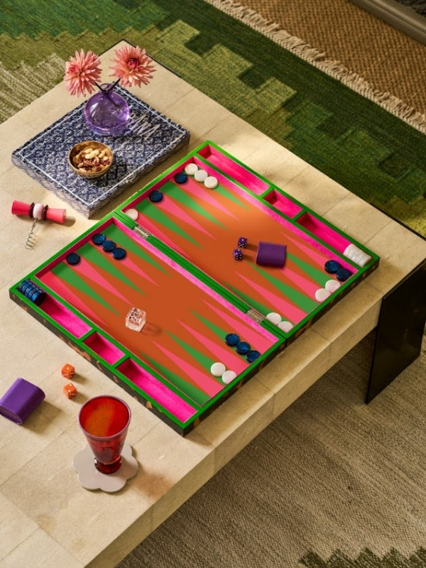 Backgammon Sets & How to Play: A Guide for Beginners and Gift Buyers
