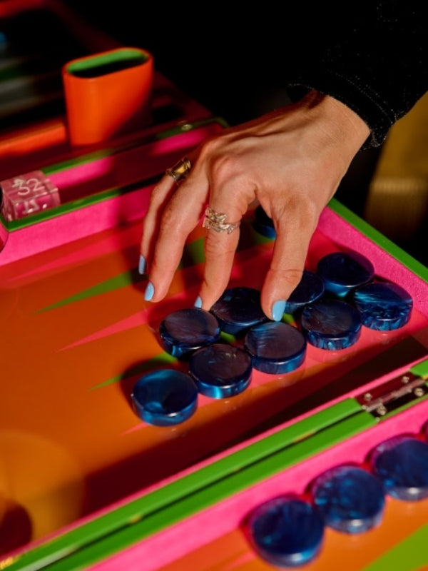 Backgammon Sets & How to Play: A Guide for Beginners and Gift Buyers