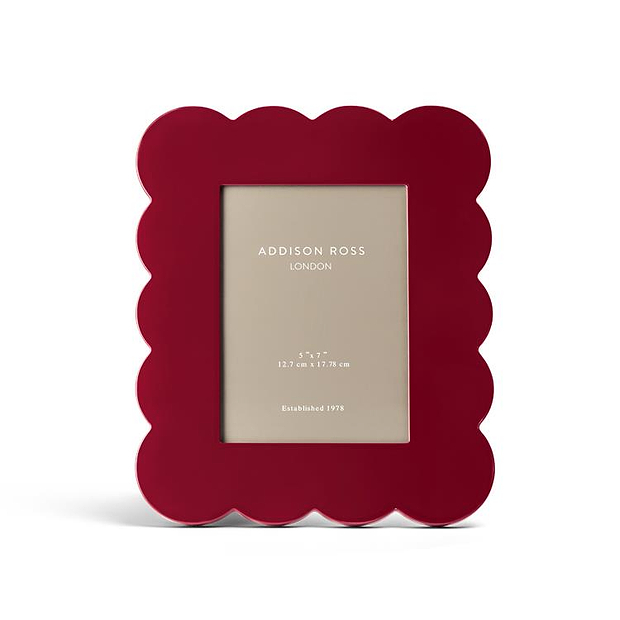 Cherry Scalloped Lacquer Photo Frame
