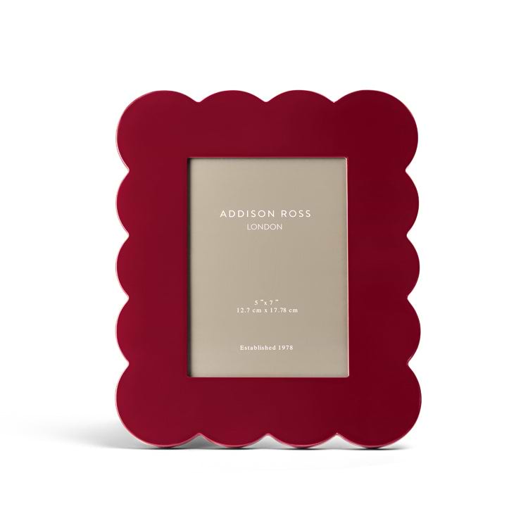 Cherry Scalloped Lacquer Photo Frame