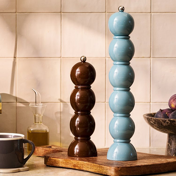 Periwinkle Grande Salt & Pepper Mill