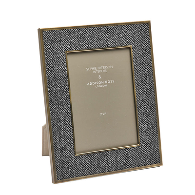 ADDISON ROSS フォトフレーム Tortoiseshell Scalloped Photo Frame – Addison Ross Ltd USA