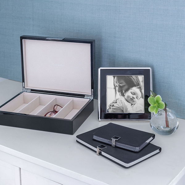 Black Enamel & Silver Curve Frame