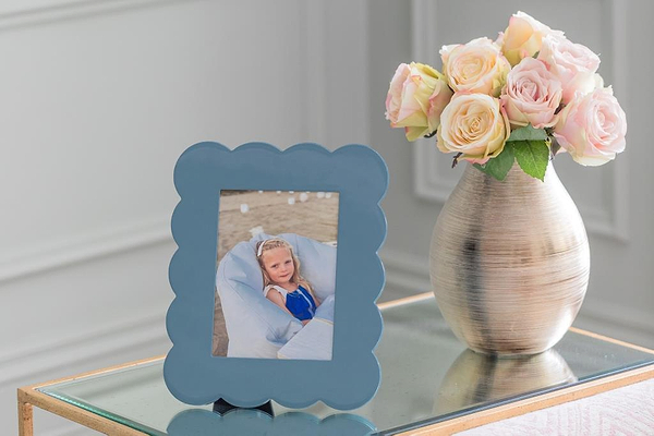 Chambray Blue Lacquered Scallop Photo Frame – Limited Edition