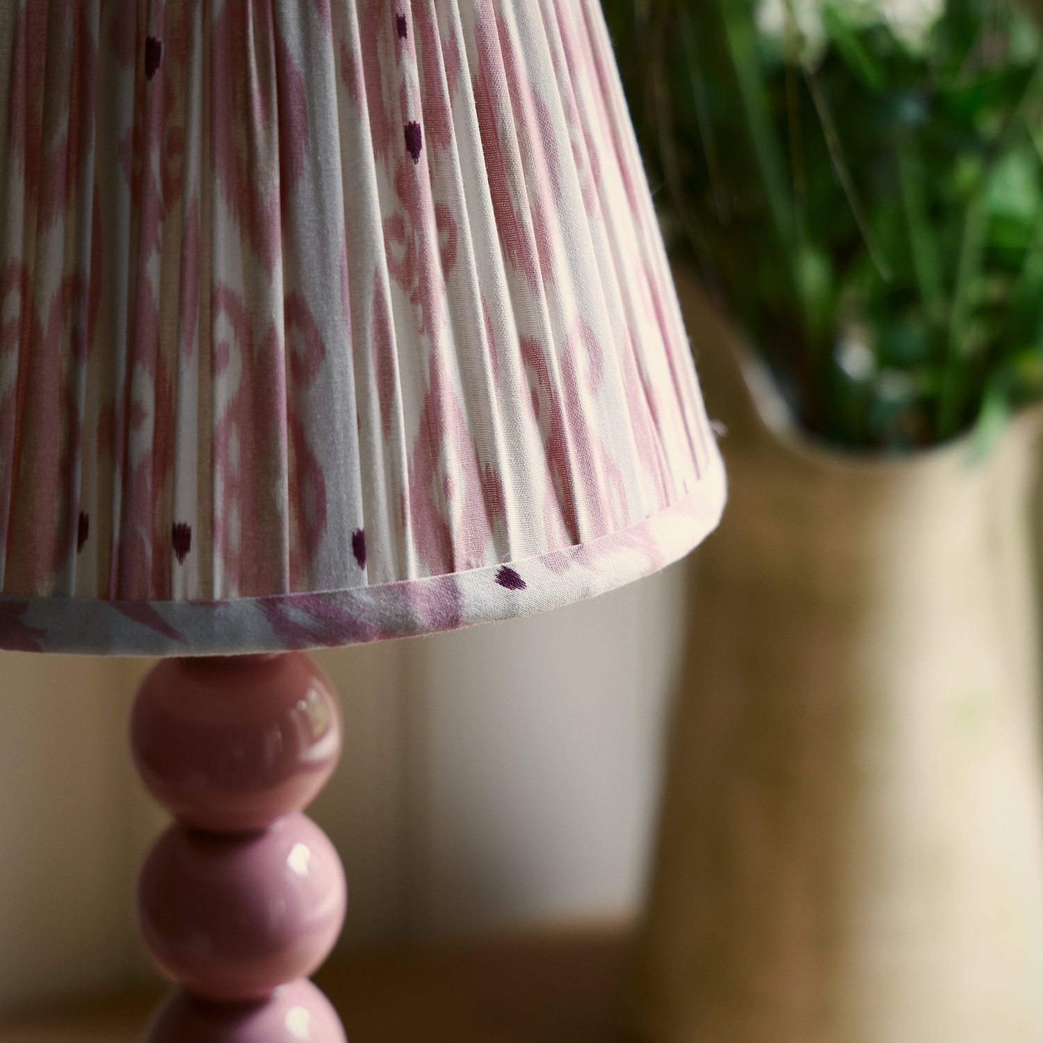 Ikat Empire Mauve & Cappuccino Lampshade - 25cm
