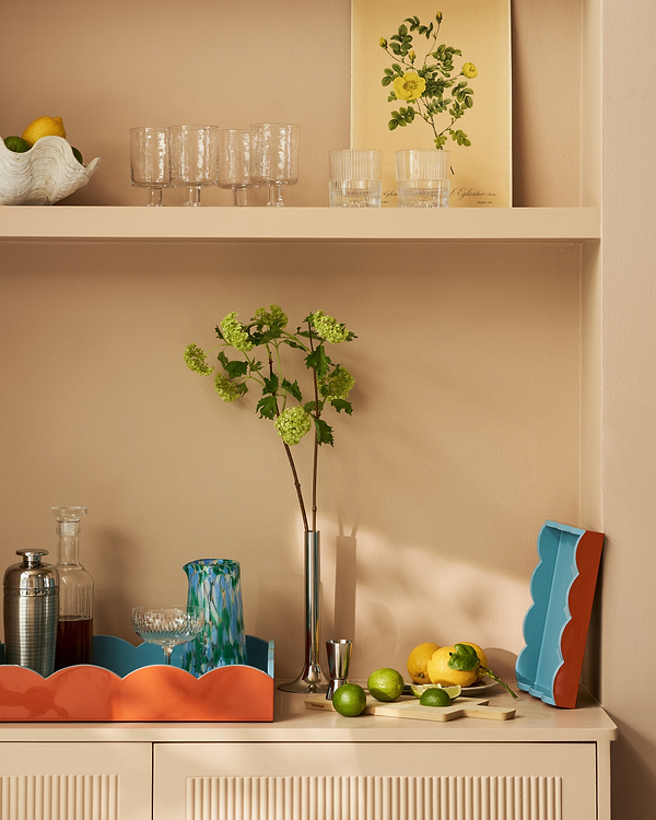Orange & Chambray Lacquered Scallop Medium Two-Tone Tray