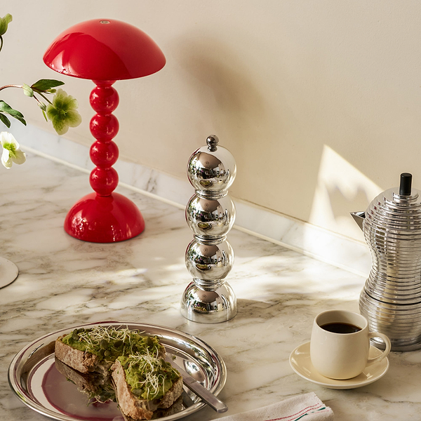 Red Lacquer Rechargeable Bobbin LED Lamp