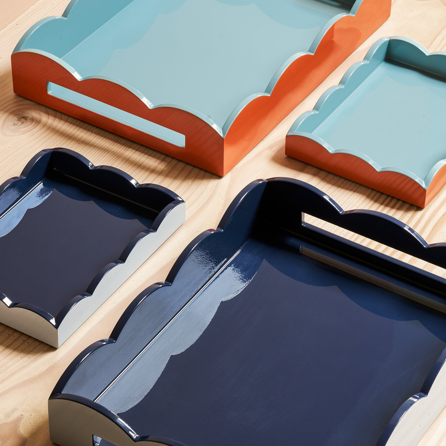 Orange & Chambray Lacquered Scallop Small Two-Tone Tray