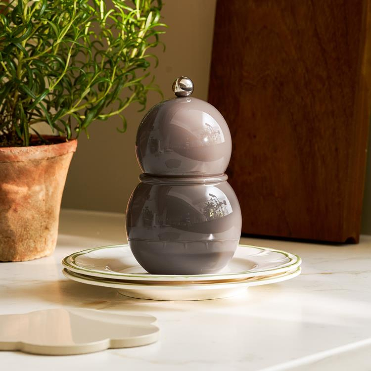 Mink Chubbie Salt or Pepper Mill