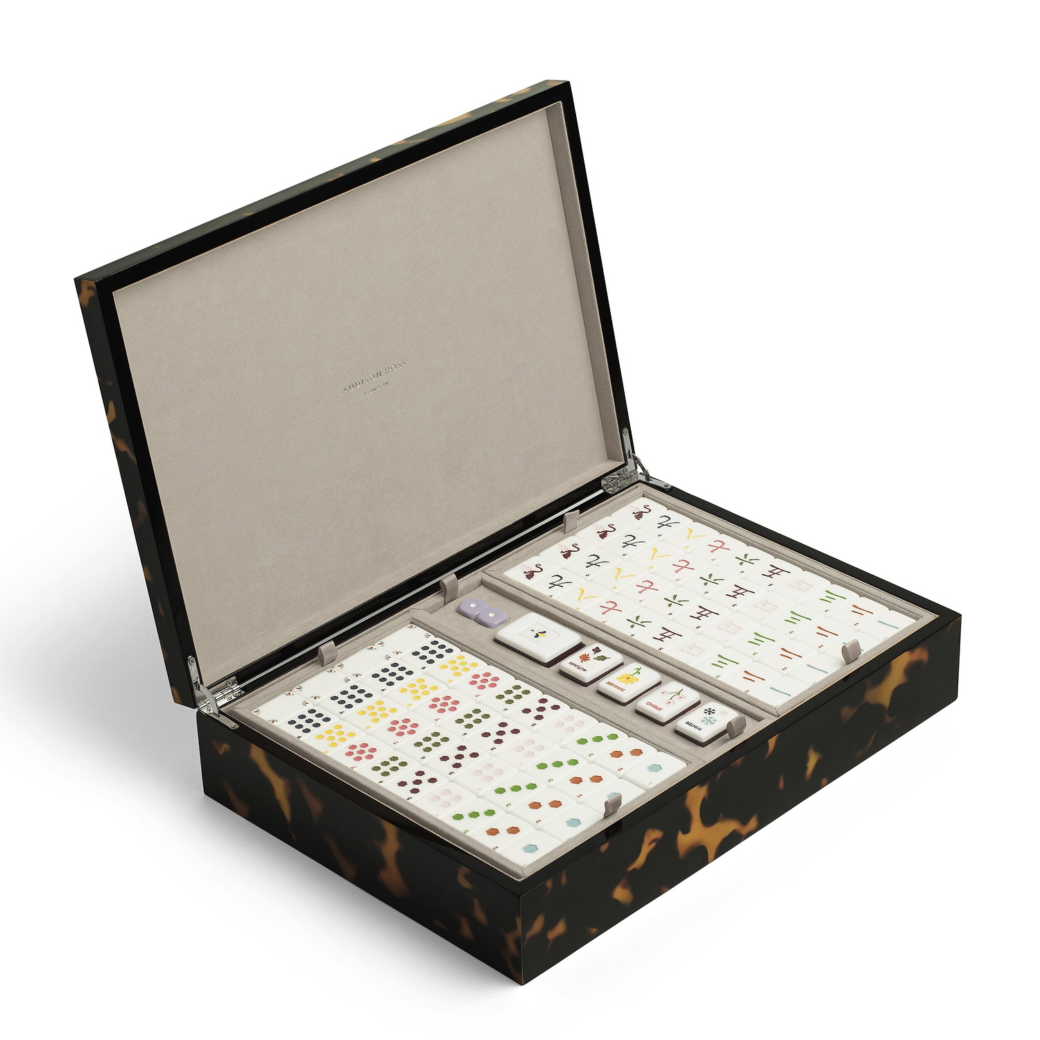 Tortoiseshell Lacquered Mahjong Set