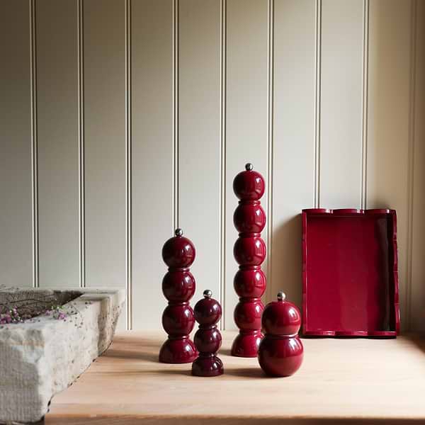 Cherry Small Lacquered Scalloped Tray