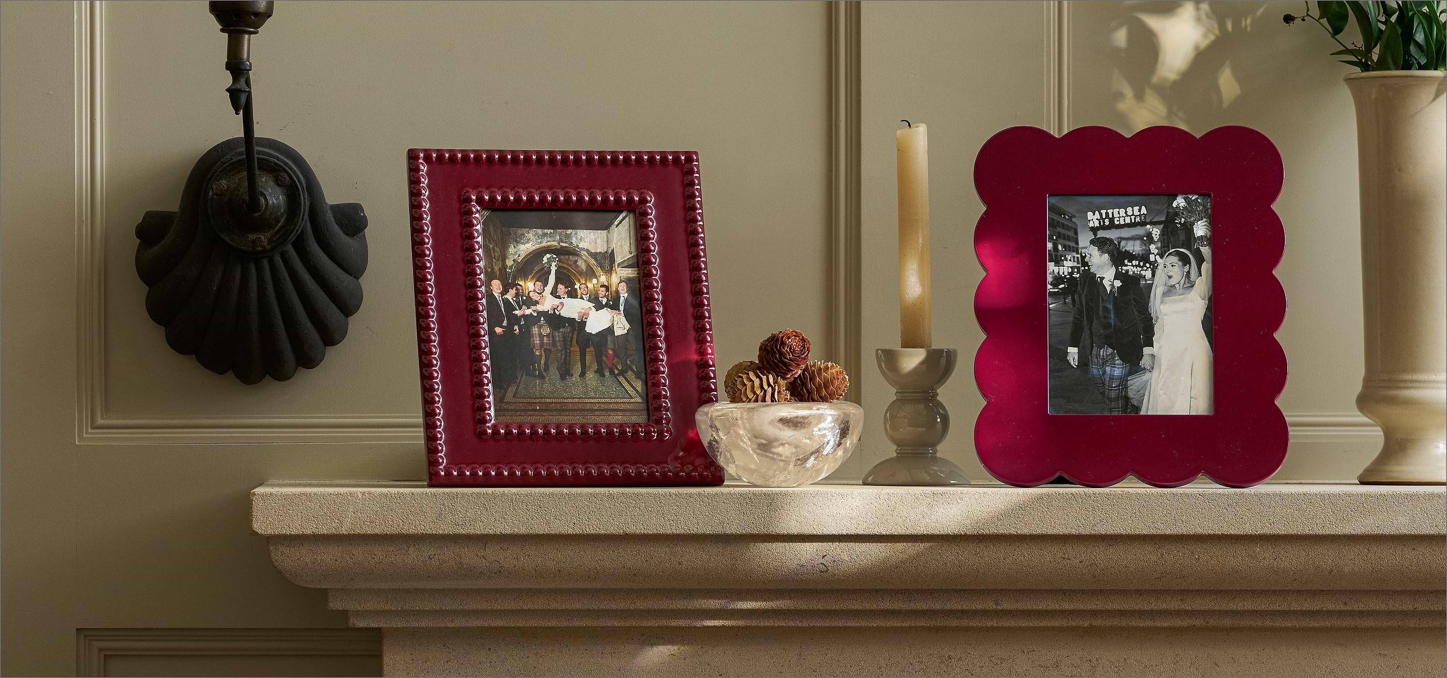 YOUR MEMORIES, BEAUTIFULLY FRAMED