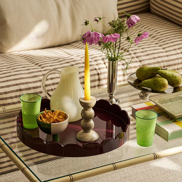 Cherry Round Medium Lacquered Scallop Tray
