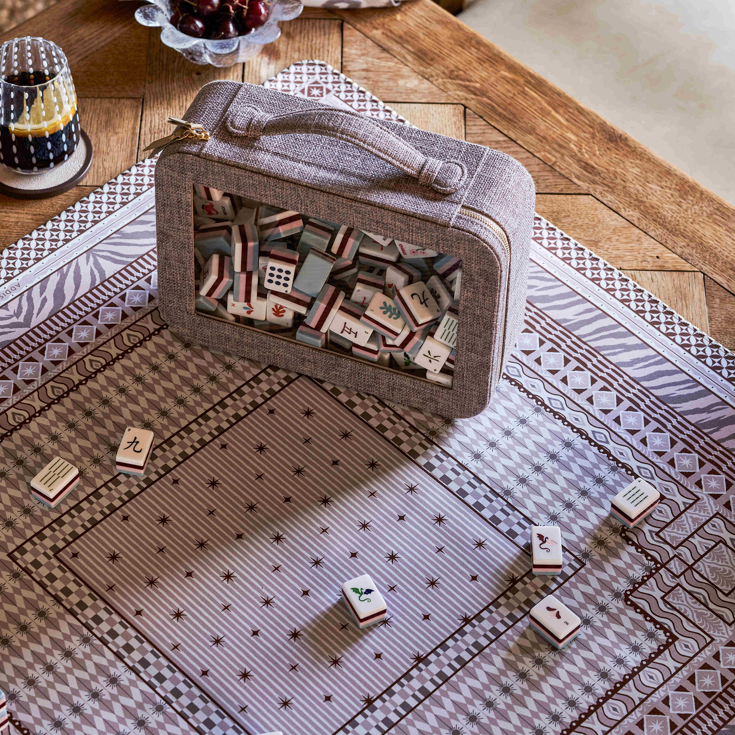Mink Grasscloth & Cappuccino Suede Interior Mahjong Travel Case
