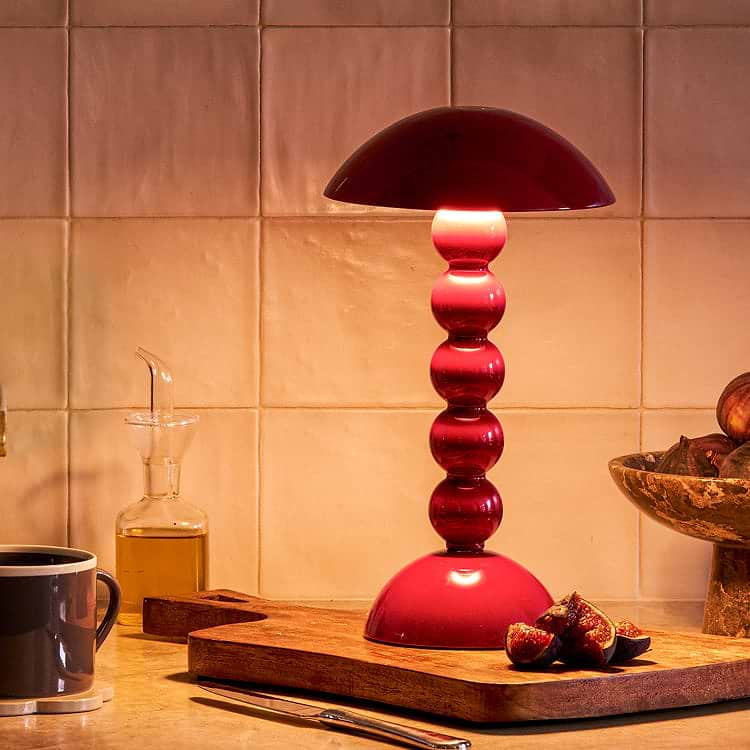 Red Lacquer Rechargeable Bobbin LED Lamp