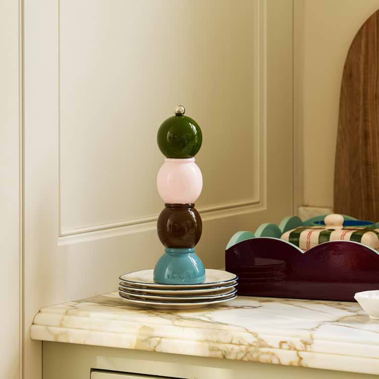 Cherry & Eau de Nil Lacquered Scallop Medium Two-Tone Tray