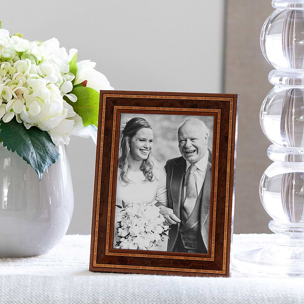 5x7 in. Double Contrast Marquetry Frame