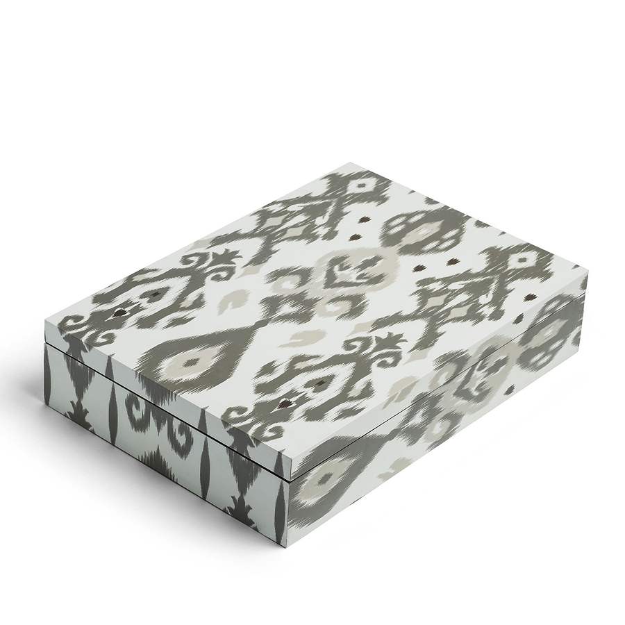 Ikat Mink Lacquered Mahjong Set