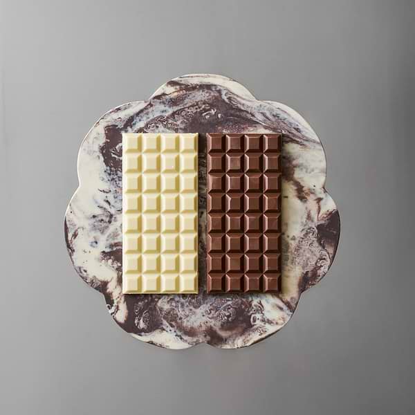 Scallop Resin Board Chocolate - Addison Ross Ltd UK