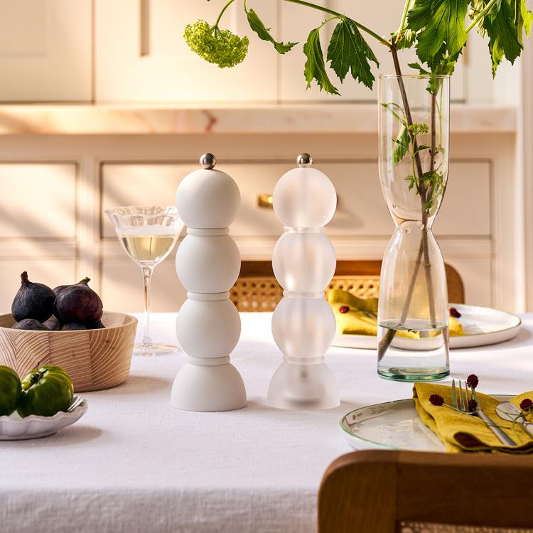 White Salt & Pepper Grinders