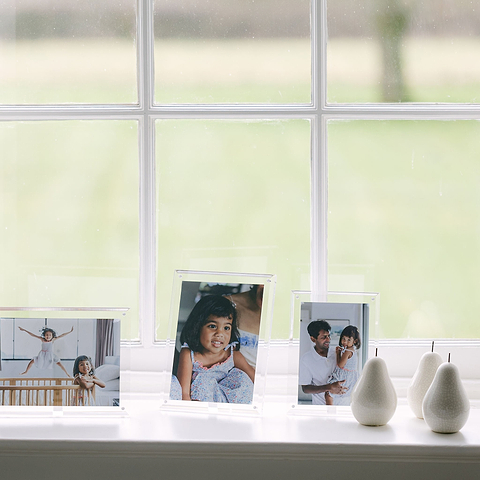 Magnetic Bevel Edged Acrylic Photo Frame - Addison Ross Ltd UK
