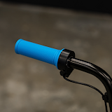 Antic Throttle