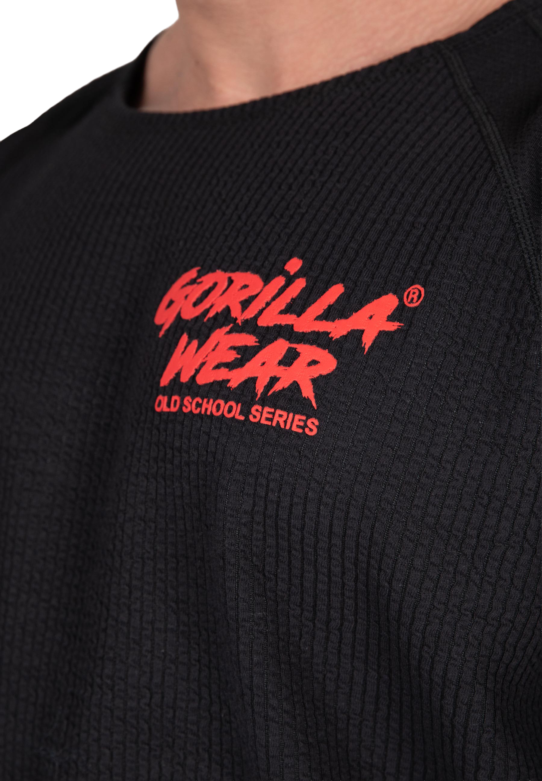 Augustine Old School Workout Top - Black/Red