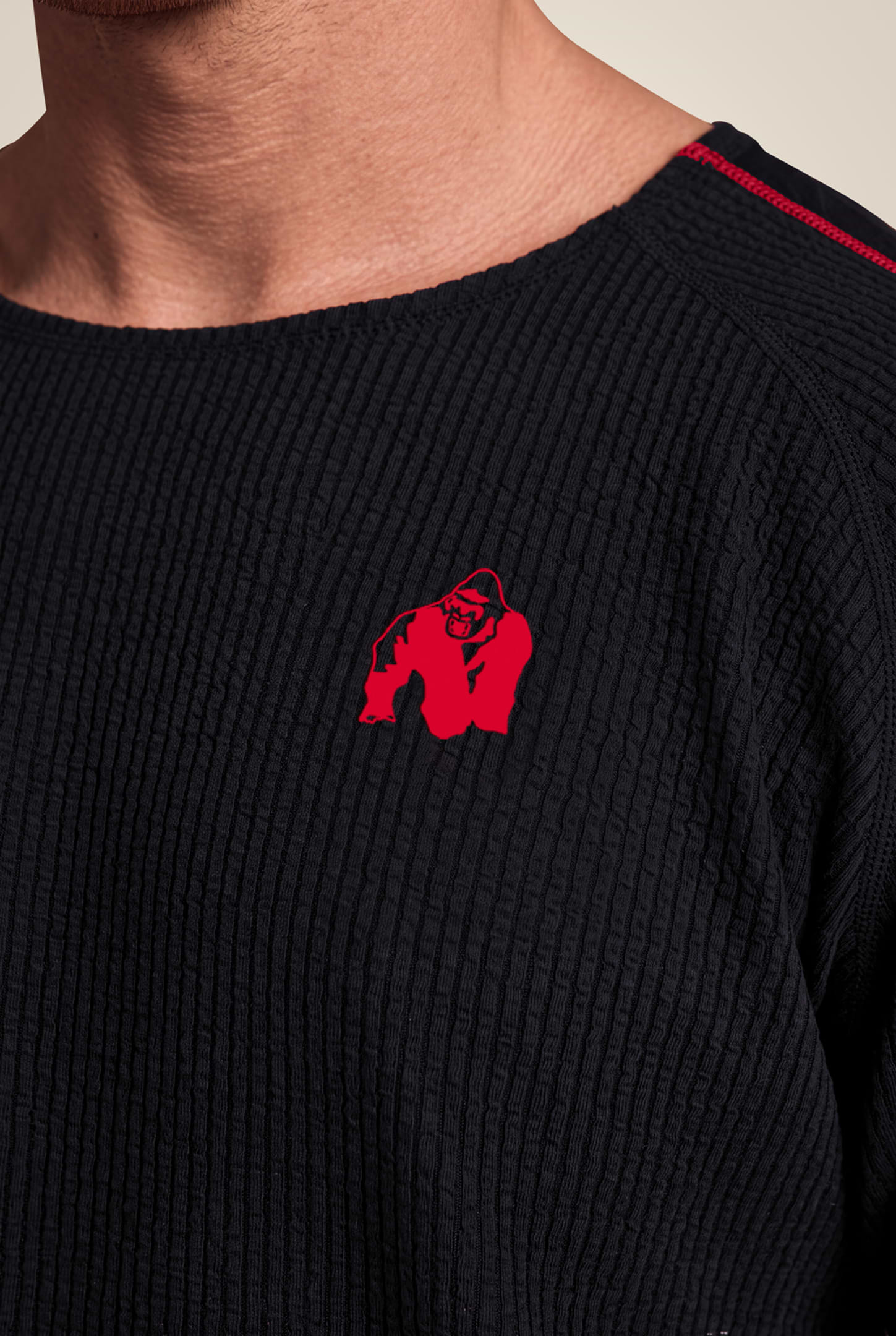 Gorilla Wear Buffalo Old School Workout Top T-Shirt & Tops Black/Red