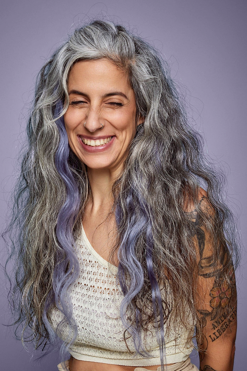 גוון שיער טבעי - סגול כחול