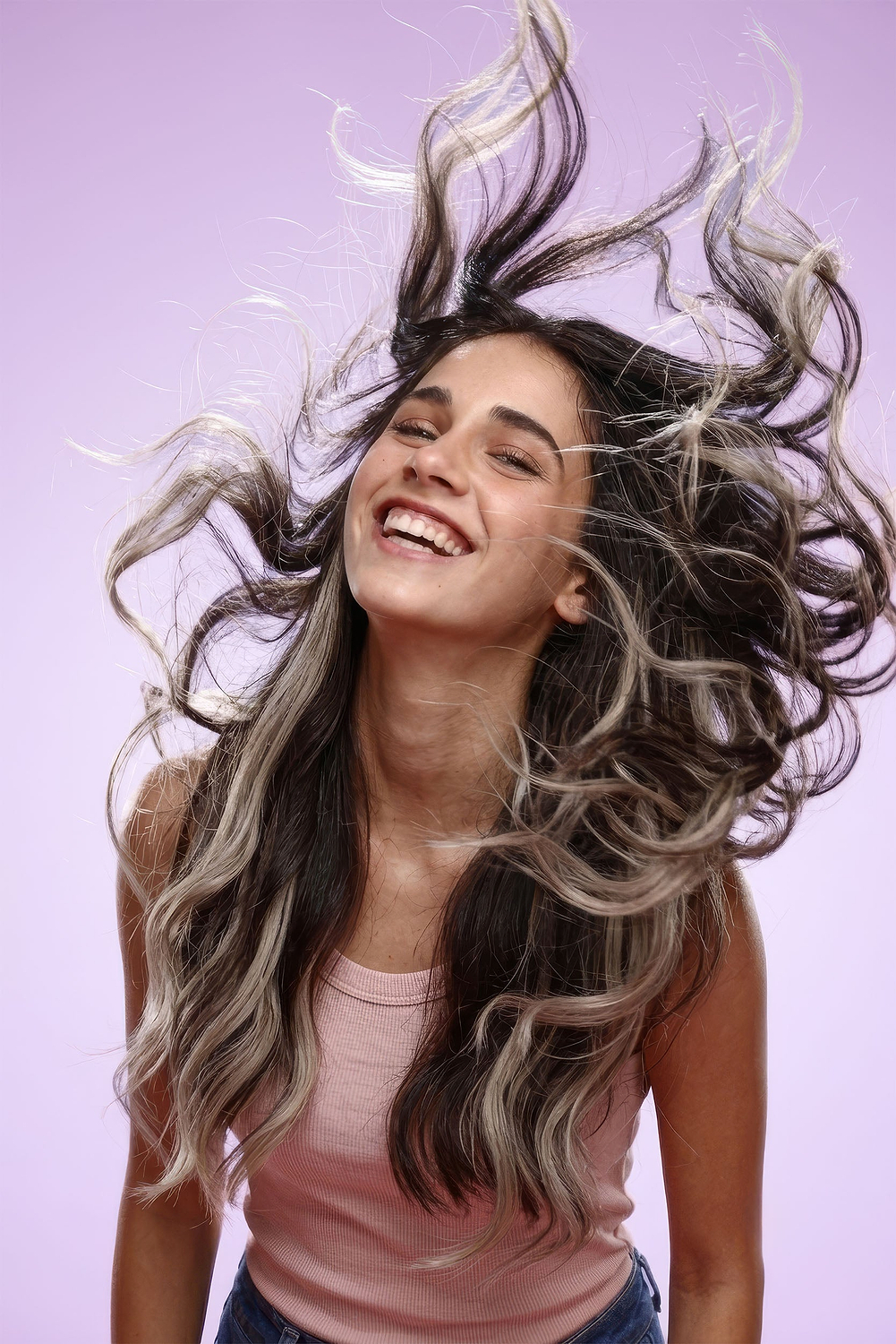 גוון שיער טבעי - צבע בלונד אגוז