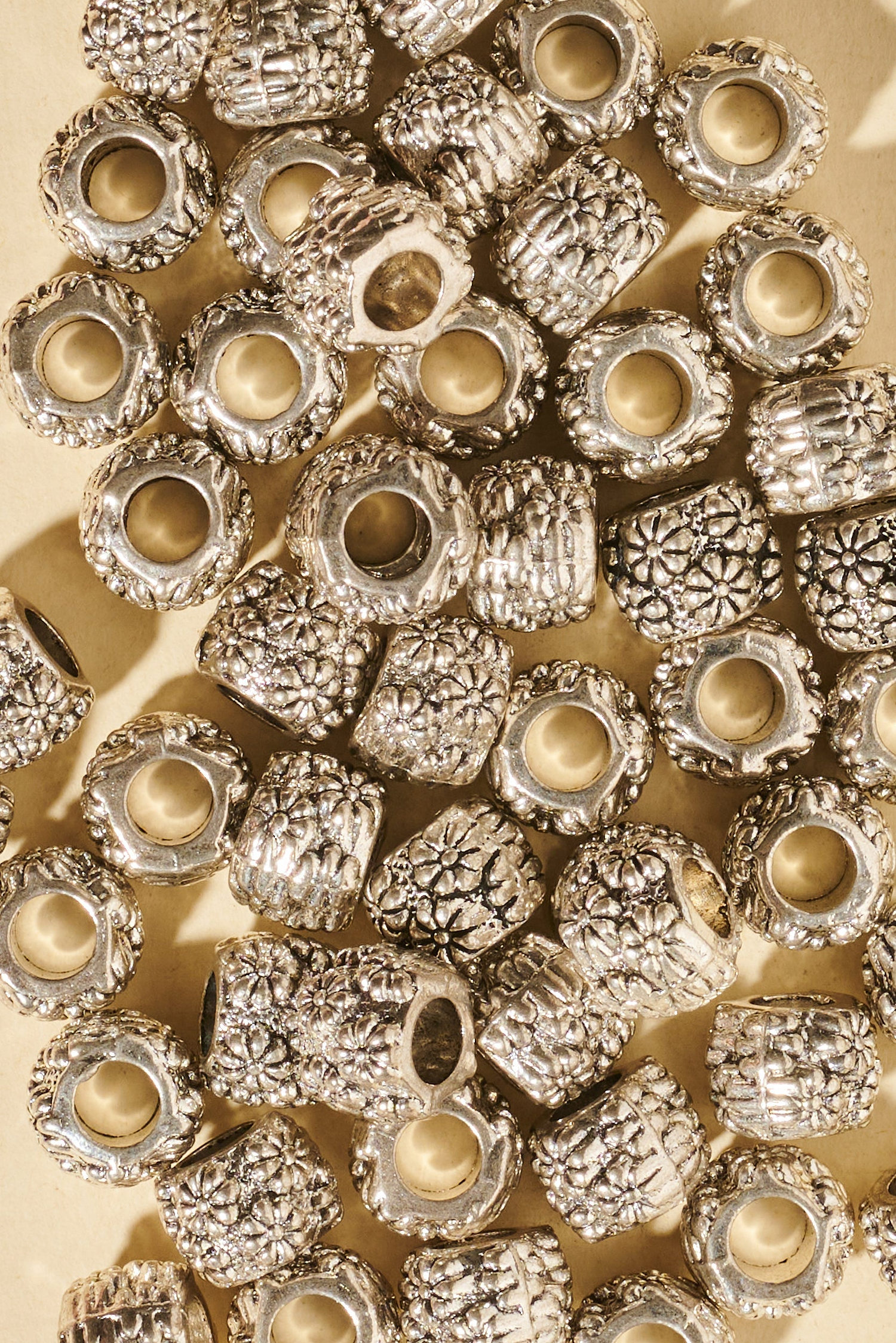 Dreadlock beads - Shufizoo - Silver Beads with Embossed flowers Patterns