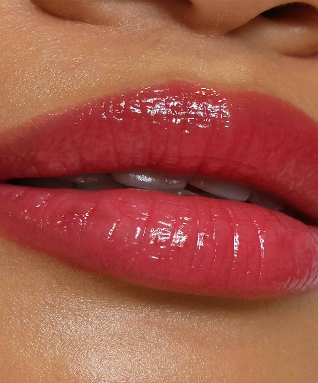 Lip Gloss in shade Guava