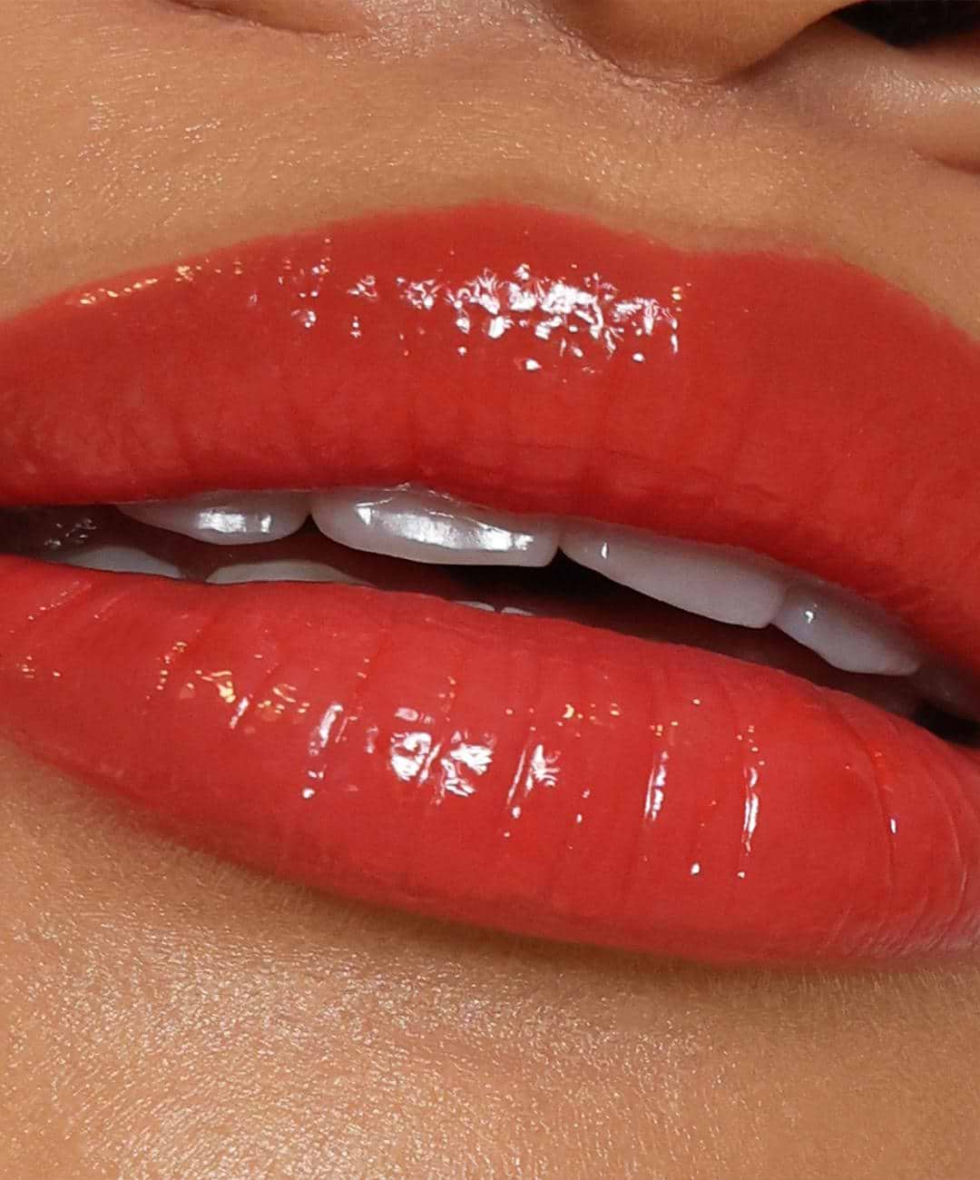 Lip Gloss in shade Papaya