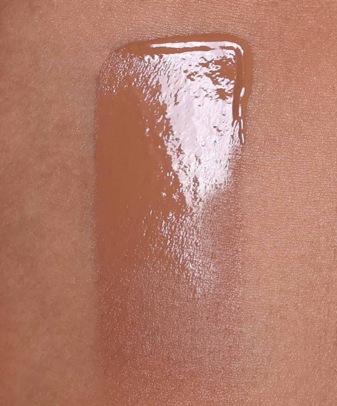 | desc: | text: light Shade 17N on skin
