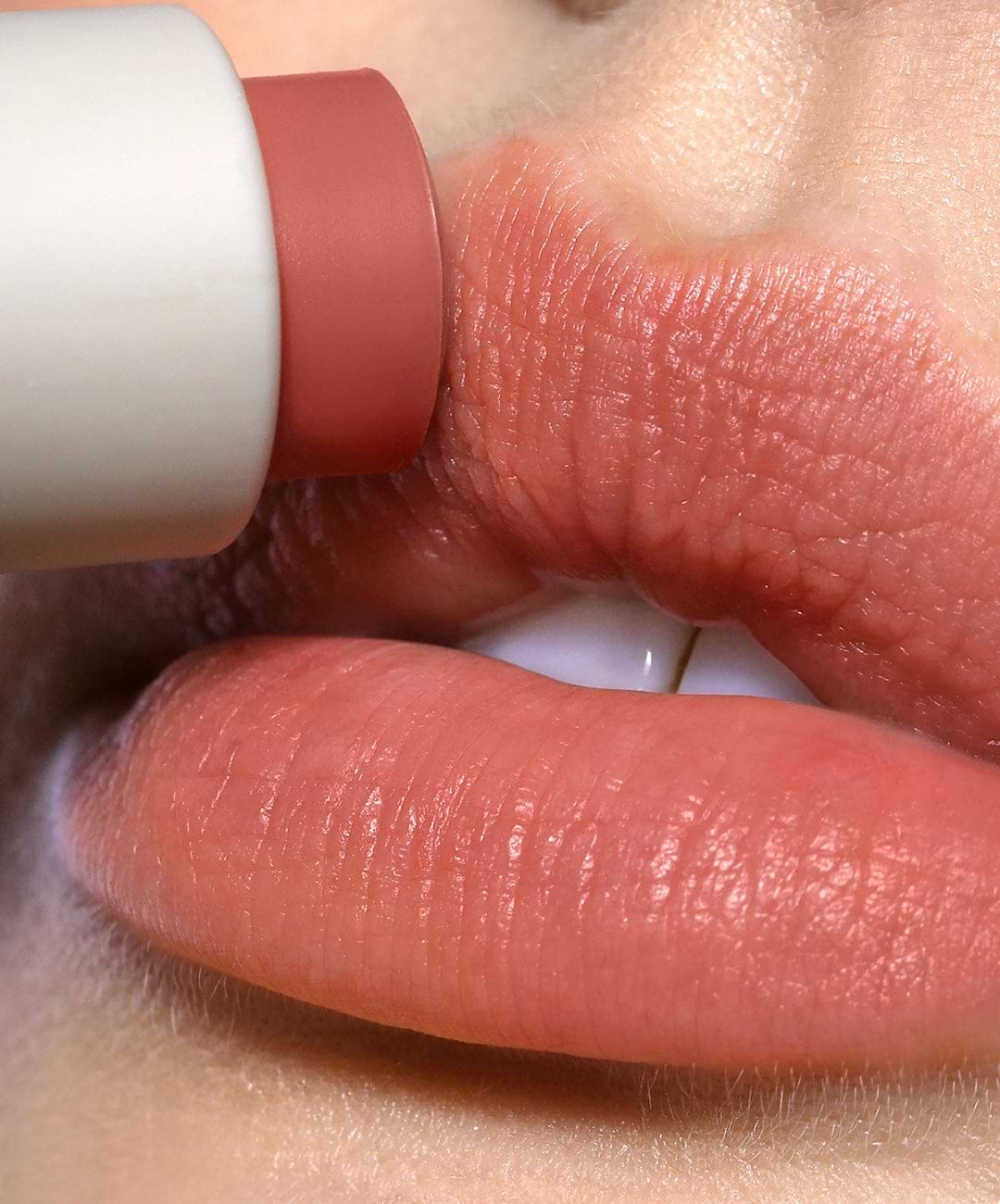 | desc: Lip Blush in shade Amber
